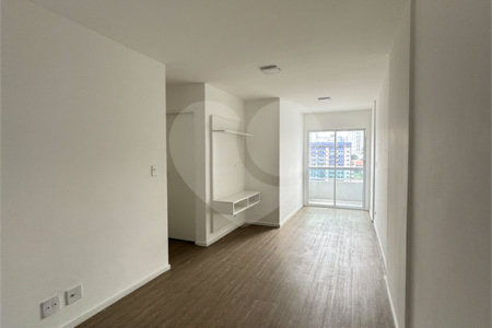 Apartamento à venda ou para alugar com 2 quartos, sendo 1 suíte, em Vila Assunção, Santo André, SP