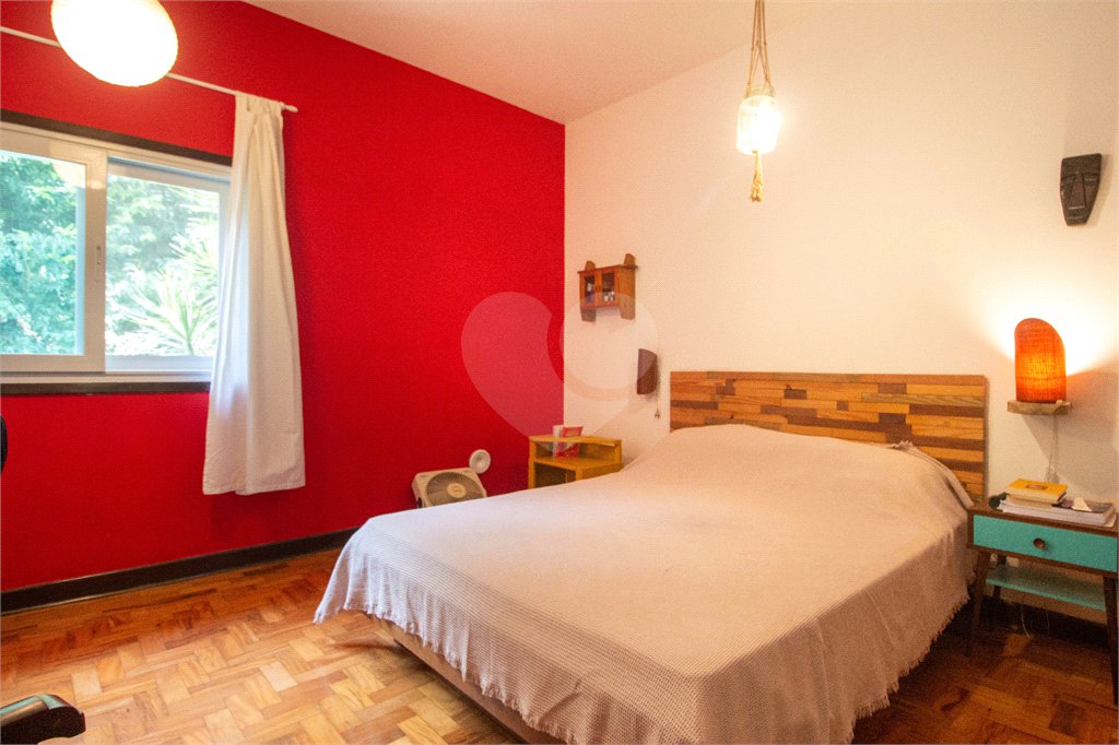 Sobrado à venda com 3 quartos, sendo 1 suíte, em Brooklin Velho, São Paulo, SP