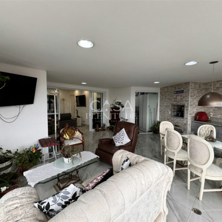 Apartamento à venda com 3 suítes em Mooca, São Paulo, SP