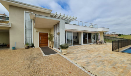 Casa à venda ou para alugar com 4 suítes no condomínio Residencial Jardim Primavera, Louveira - SP