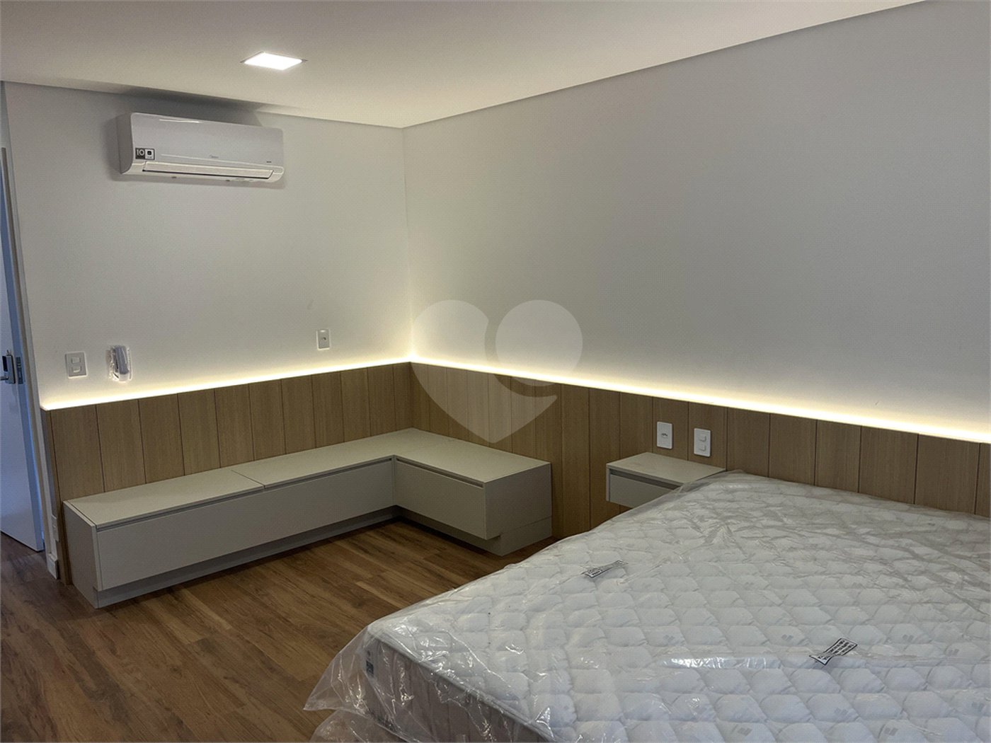 Studio à venda ou para alugar com 1 suíte em Vila Buarque, São Paulo, SP
