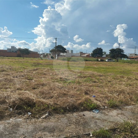 Terreno à venda em Residencial Vista do Horto, Araraquara, SP