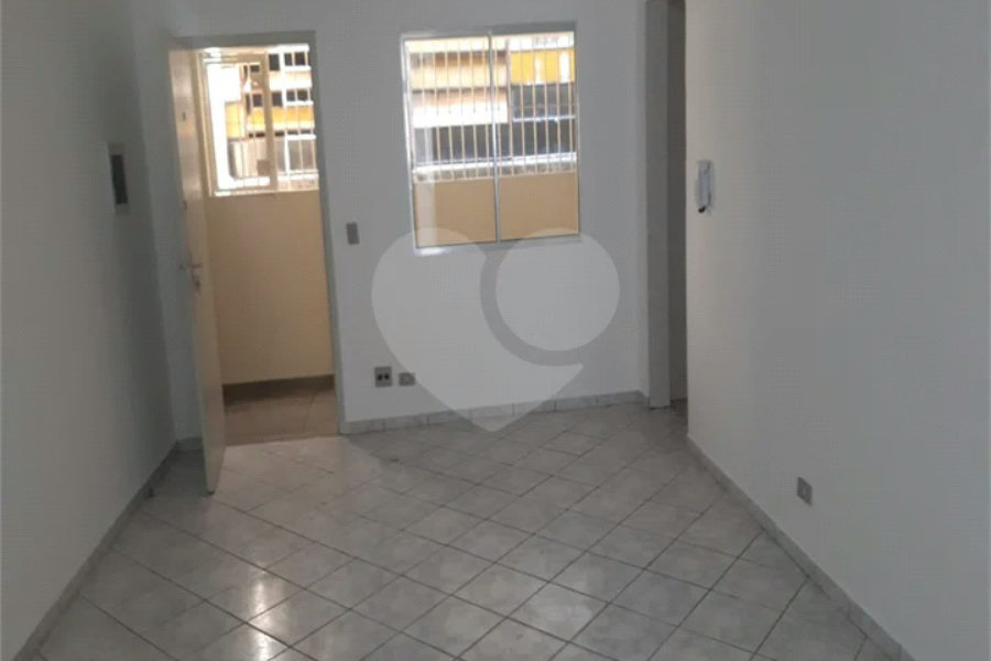 Apartamento para alugar com 3 quartos em Bom Retiro, São Paulo, SP