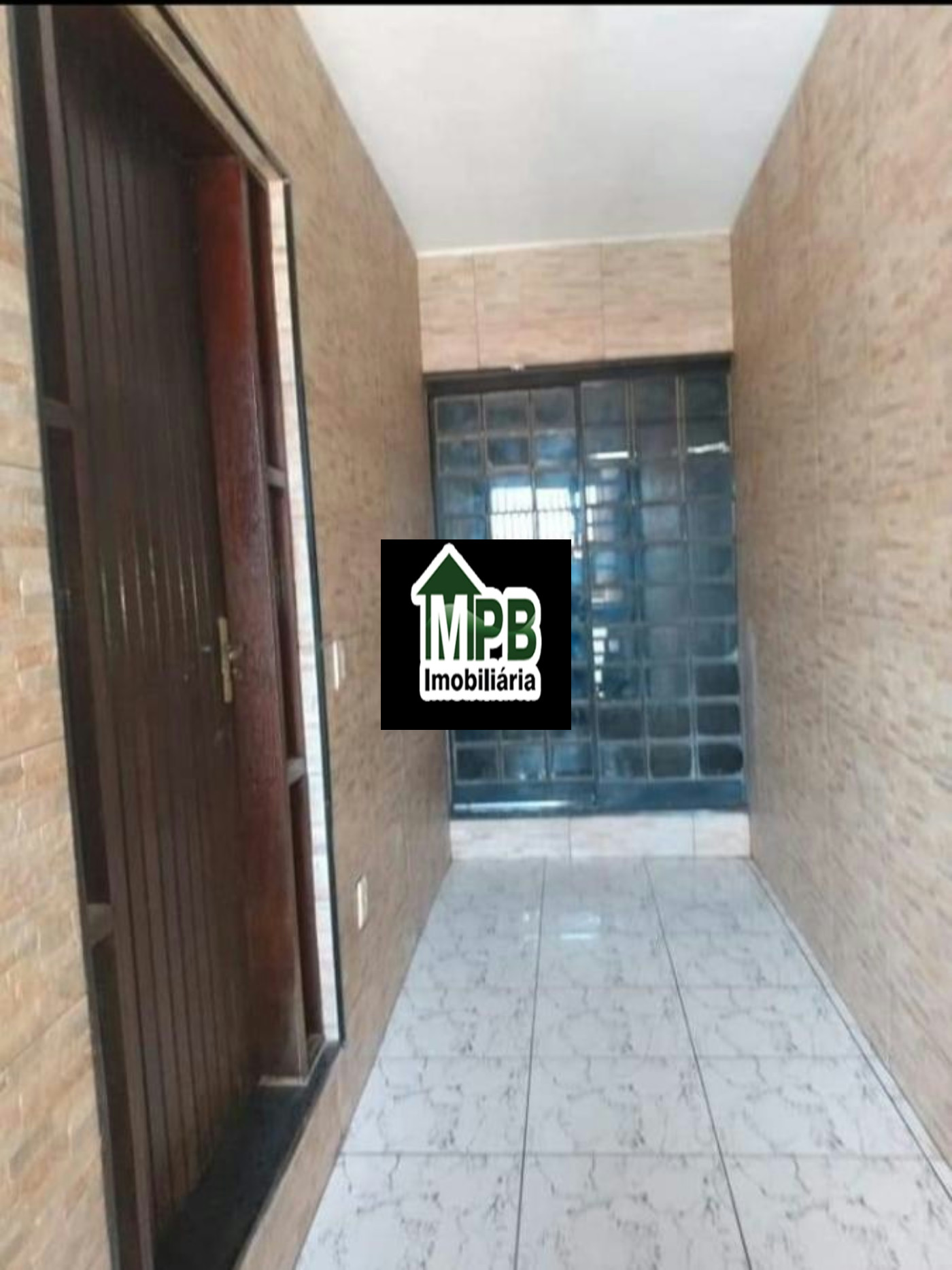 Sobrado à venda com 4 quartos, sendo 1 suíte, em Jardim Santa Cecilia, Sorocaba, SP