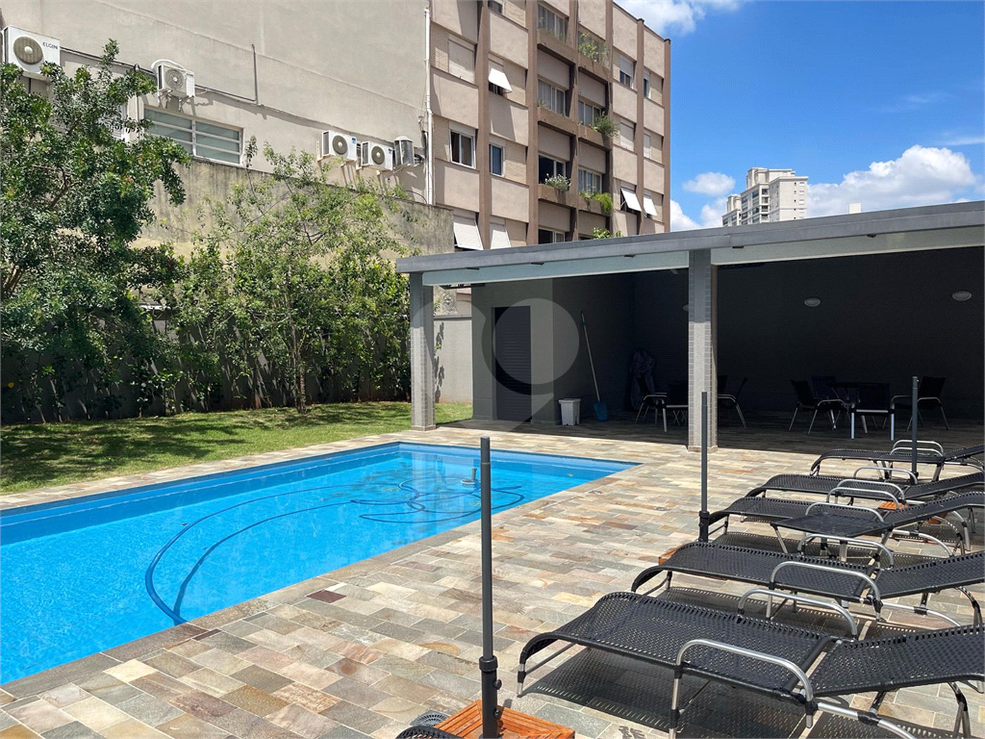 Apartamento à venda com 2 quartos, sendo 1 suíte, em Santa Teresinha, São Paulo, SP