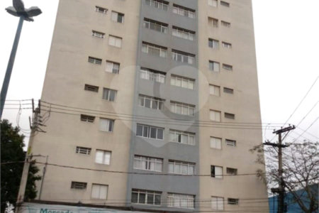 Apartamento à venda com 3 quartos, sendo 1 suíte, no Centro, Poá, SP