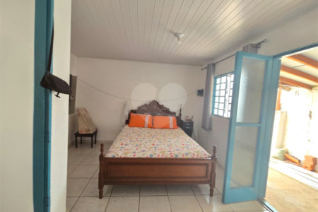 Casa à venda com 3 quartos em Vila Arruda, Itapetininga, SP