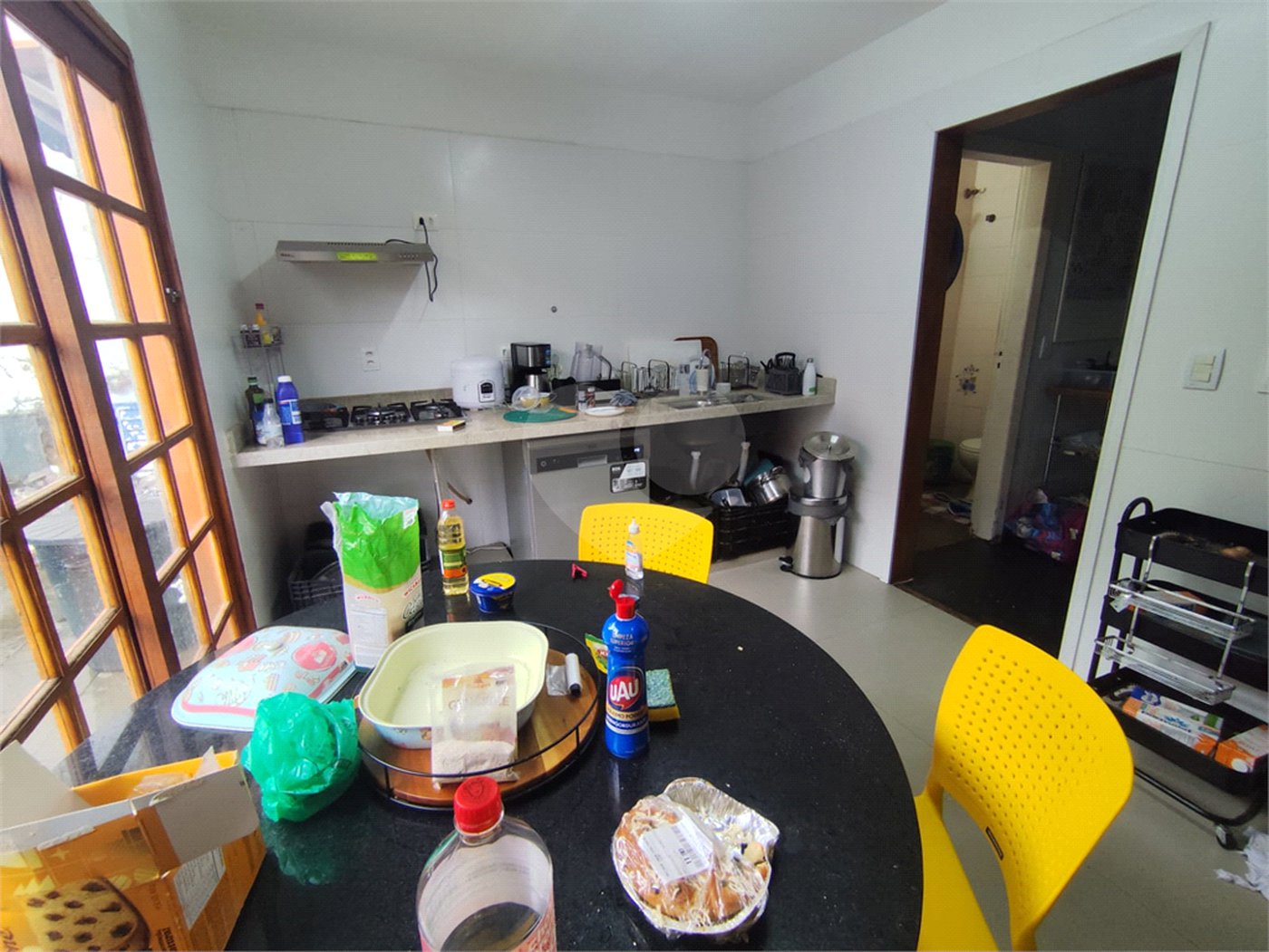 Sobrado à venda com 4 quartos, sendo 2 suítes,  em Tremembé, São Paulo, SP