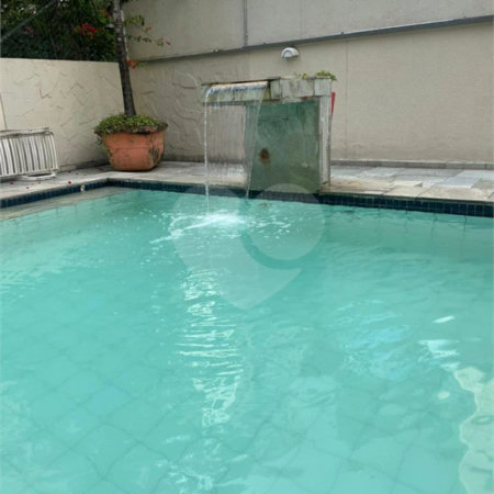 Apartamento à venda com 3 quartos, sendo 1 suíte,  em Vila Andrade, São Paulo, SP