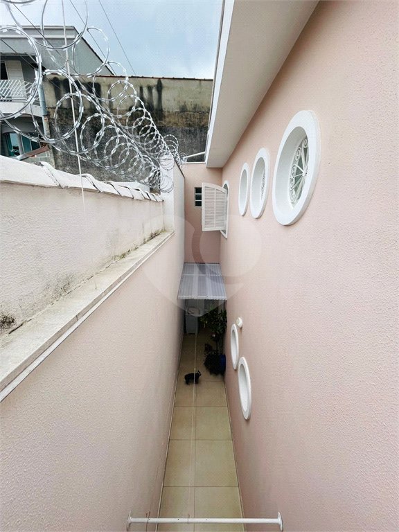 Casa à venda com 4 quartos, sendo 1 suíte,  em Jardim Stella, Santo André, SP
