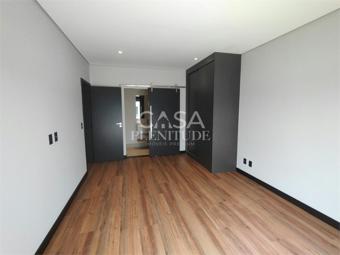 Casa em condomínio à venda com 4 suítes em Alphaville Nova Esplanada, Votorantim, SP