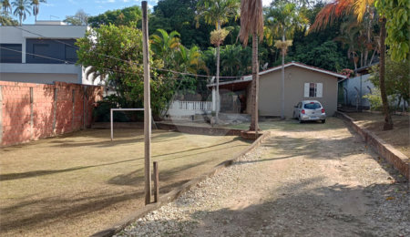 Chácara à venda com 3 quartos, sendo 1 suíte,  em Colinas de Indaiatuba, Indaiatuba, SP