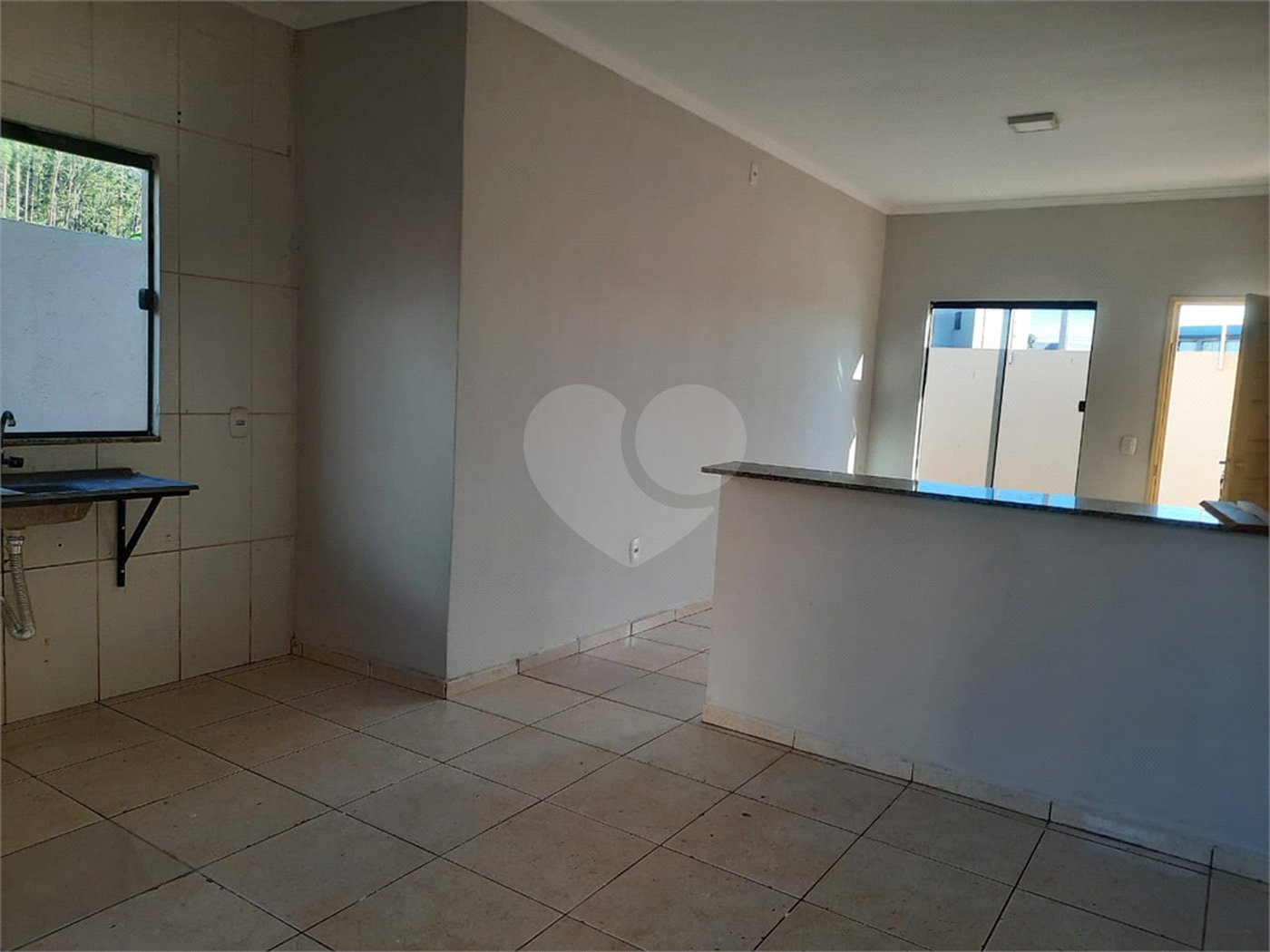 Casa à venda com 2 quartos em Residencial Ponta Porã I, Ponta Porã, MS