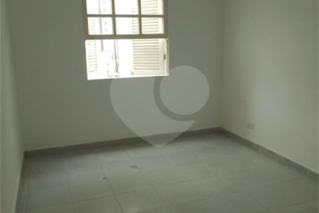 Sobrado à venda com 2 quartos em Quarta Parada, São Paulo, SP