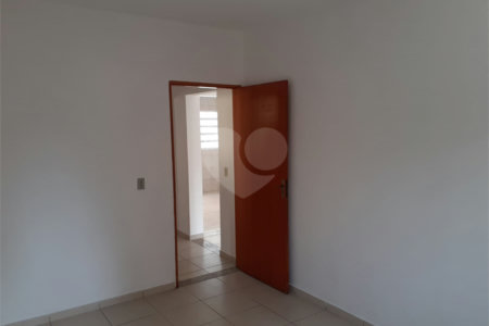 Casa à venda com 2 quartos em Vila Gumercindo, São Paulo, SP