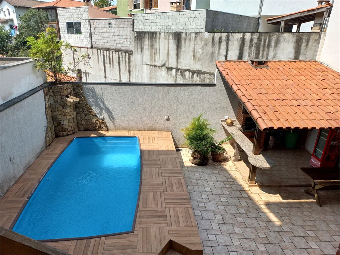 Casa à venda com 3 suítes em Parque Monte Alegre, Taboão da Serra, SP