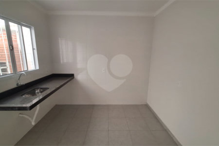 Casa de Vila à venda com 2 suítes em Vila Hortência, Sorocaba, SP
