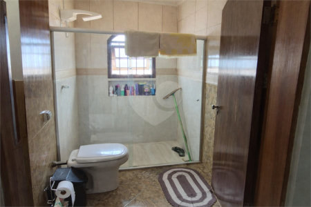 Casa à venda com 3 quartos, sendo 1 suíte, em Centreville, Santo André, SP