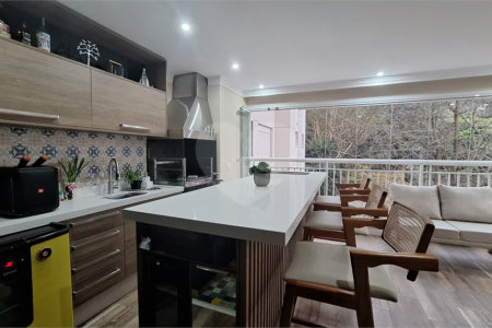 Apartamento à venda com 3 quartos, sendo 1 suíte,  em Vila Leonor, São Paulo, SP