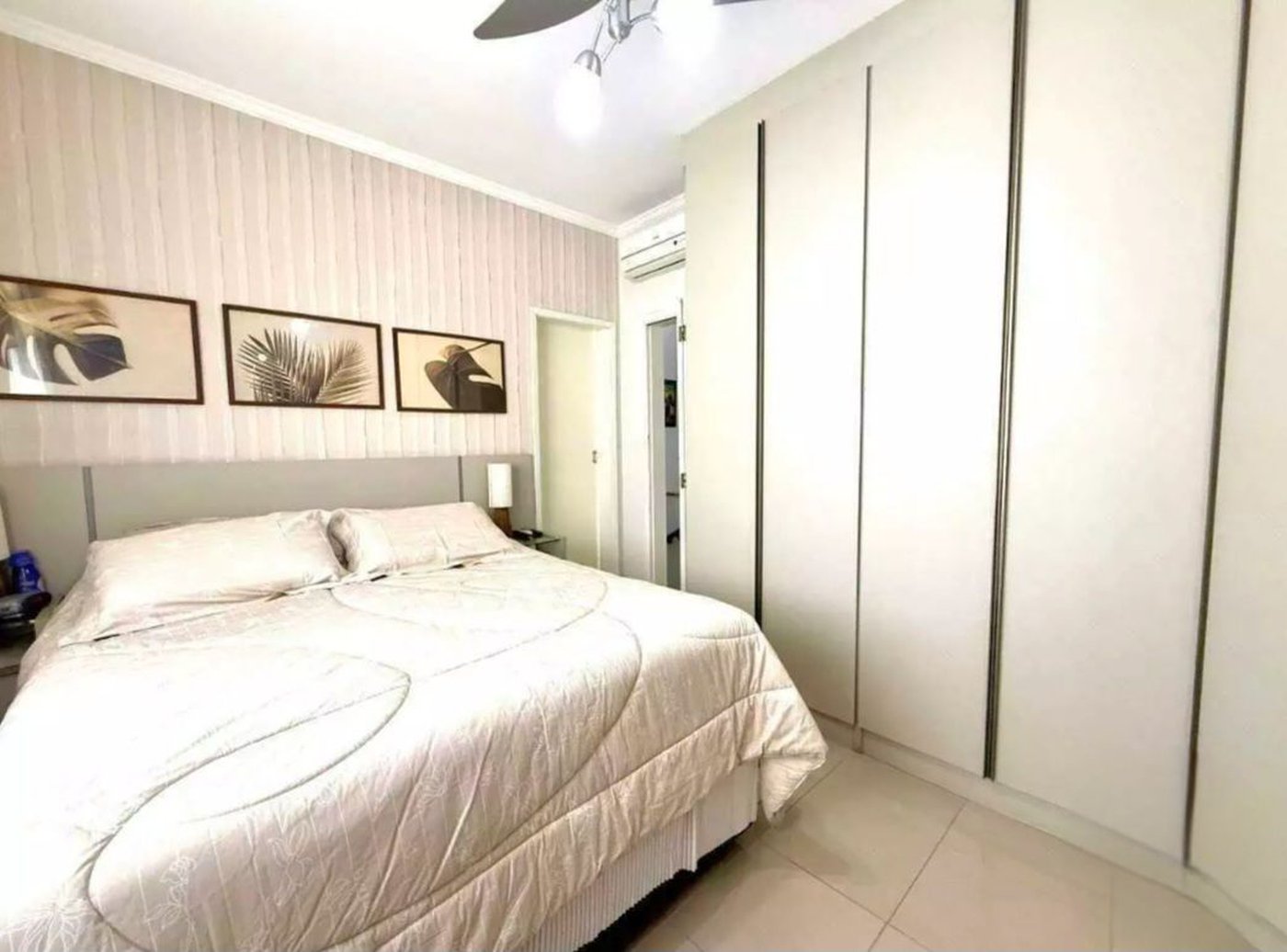 Casa com 3 dormitórios à venda, 159 m² por R$ 1.380.000,00 - Embaré - Santos/SP