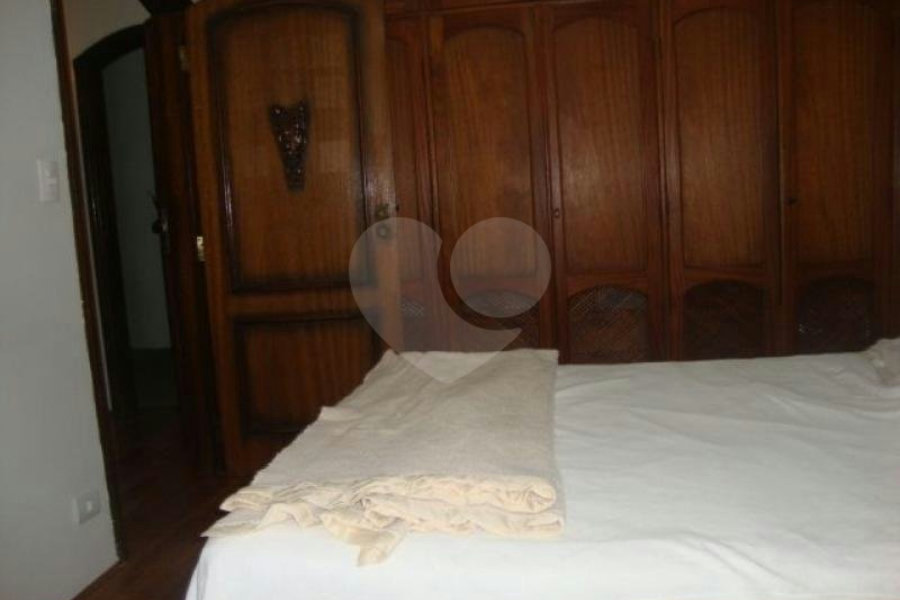 Sobrado à venda com 3 quartos, sendo 1 suíte, em Jardim Franca, São Paulo, SP