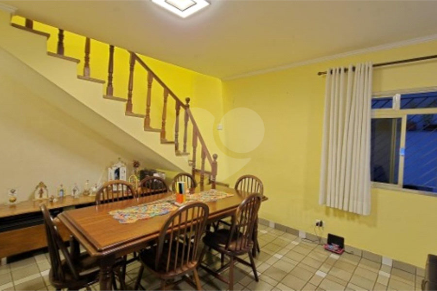 Sobrado à venda com 3 quartos, sendo 1 suíte, em Tremembé, São Paulo, SP
