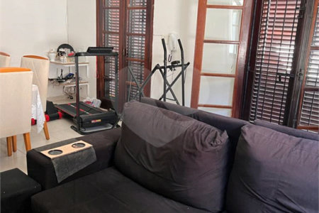 Casa à venda com 2 quartos, sendo 1 suíte,  no Centro, Bertioga, SP
