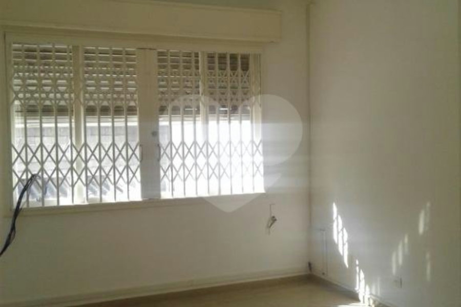 Casa para alugar no condomínio Conselheiro Moreira de Barros, São Paulo - SP