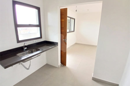 Apartamento à venda com 2 quartos em Vila dos Remédios, São Paulo, SP