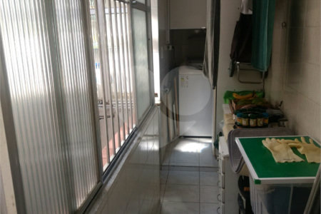 Apartamento à venda com 2 quartos em Vila Romana, São Paulo, SP