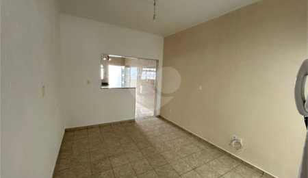 Casa à venda com 2 quartos em Vila Carvalho, Sorocaba, SP