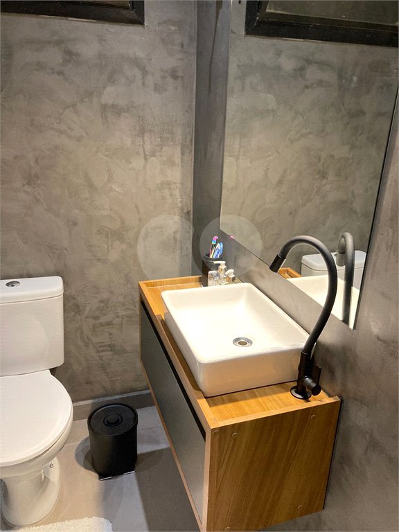 Duplex à venda com 2 quartos, sendo 1 suíte,  em Riviera, Bertioga, SP