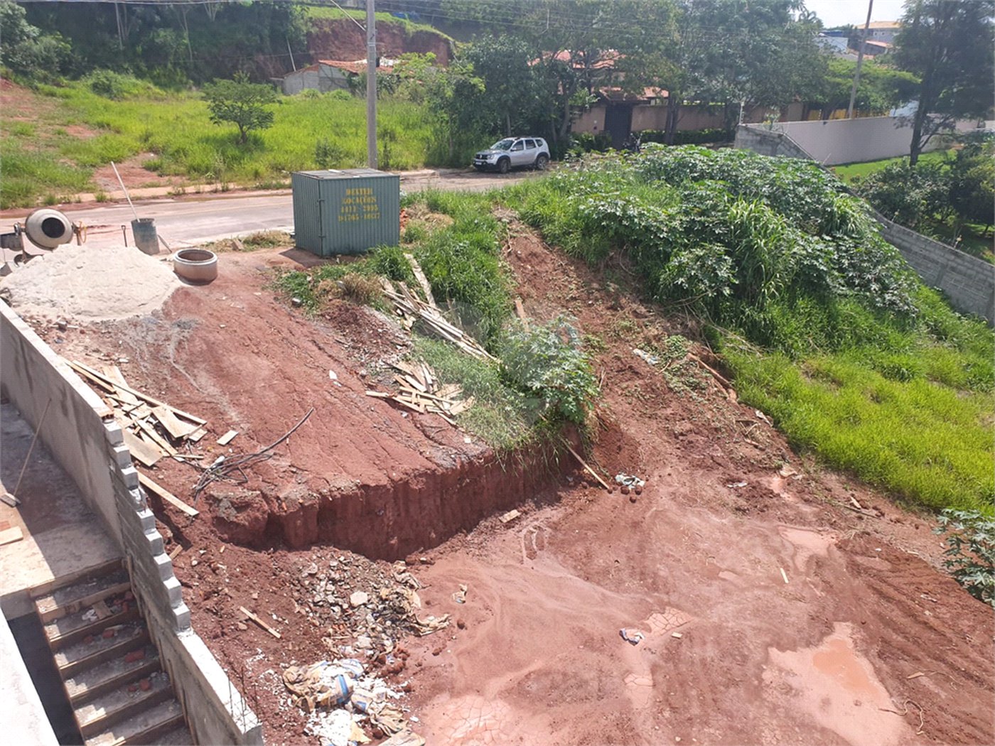 Terreno à venda no condomínio Residencial Country Felix, Bom Jesus dos Perdões - SP