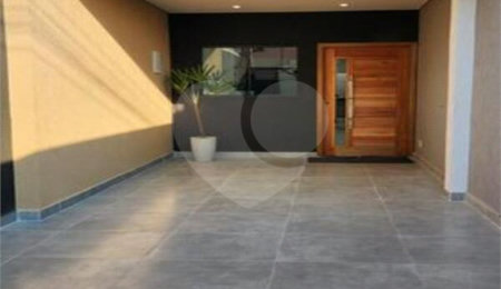 Casa à venda com 2 suítes,  no condomínio Residencial Oliveira, São Paulo - SP