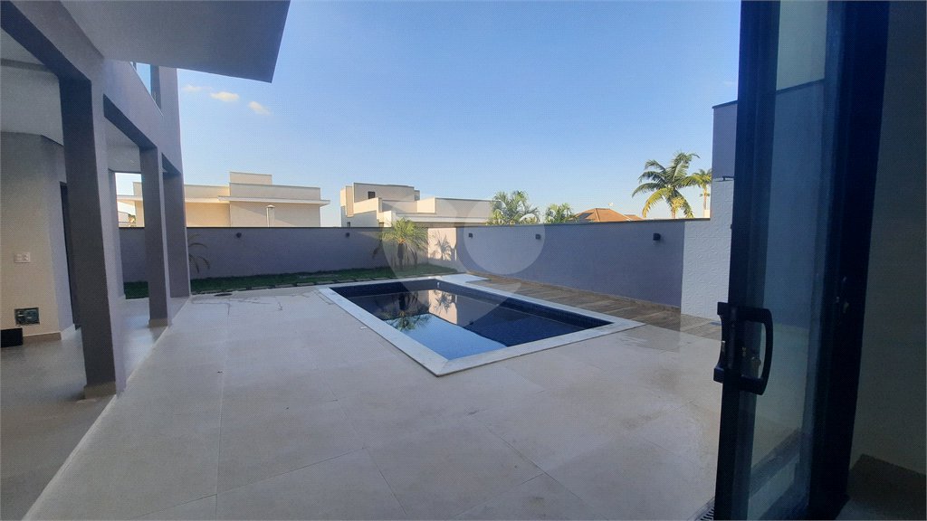 Casa à venda com 3 suítes em Nações, Valinhos, SP