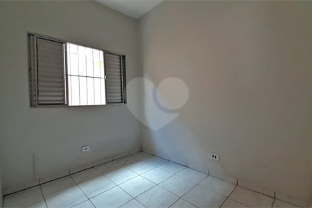 Casa Térrea à venda com 3 quartos em Vila Gustavo, São Paulo, SP