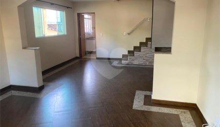 Casa à venda com 3 quartos, sendo 1 suíte,  em Santana, São Paulo, SP