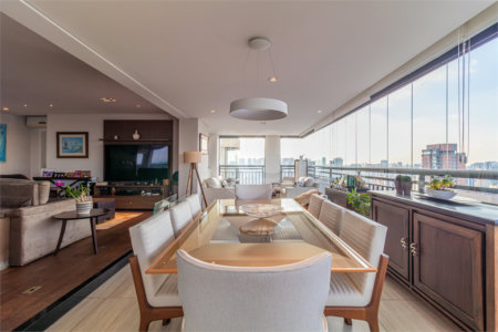 Apartamento à venda com 4 suítes em Alto da Boa Vista, São Paulo, SP