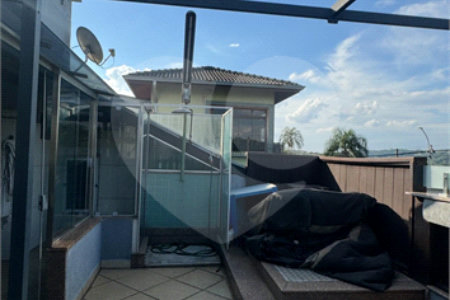 Casa à venda ou para alugar com 3 suítes em Jardim Lago Azul, Louveira, SP