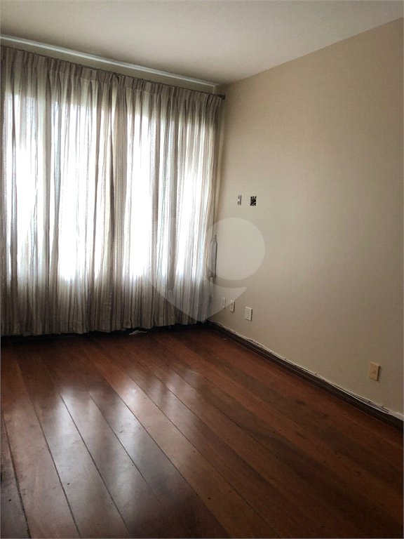 Casa à venda com 5 suítes no condomínio Alpes da Cantareira, Mairiporã - SP
