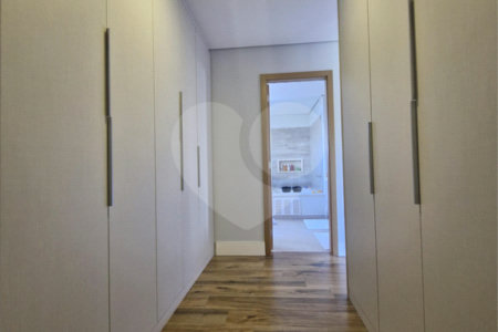 Casa à venda com 5 quartos, sendo 3 suítes, no condomínio Residencial Terras de Vinhedo, Vinhedo - SP