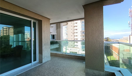Apartamento para alugar com 3 suítes em Jardim Virgínia, Guarujá, SP