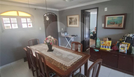 Casa à venda com 5 quartos, sendo 4 suítes, em Campo Grande, Rio de Janeiro, RJ