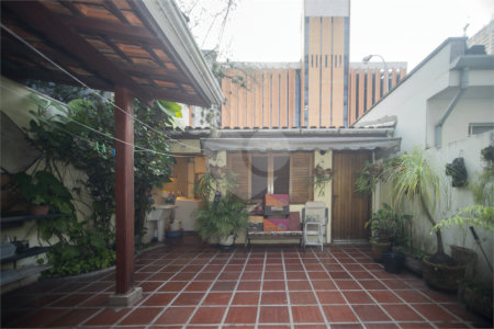Sobrado à venda com 3 quartos, sendo 1 suíte, em Chácara Santo Antônio (zona Sul), São Paulo, SP