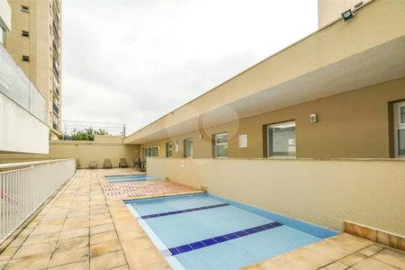 Apartamento na Região da Mooca. Excelente Localização com 3 Dormitórios sendo 1 Suíte e 2 Vagas de Garagem