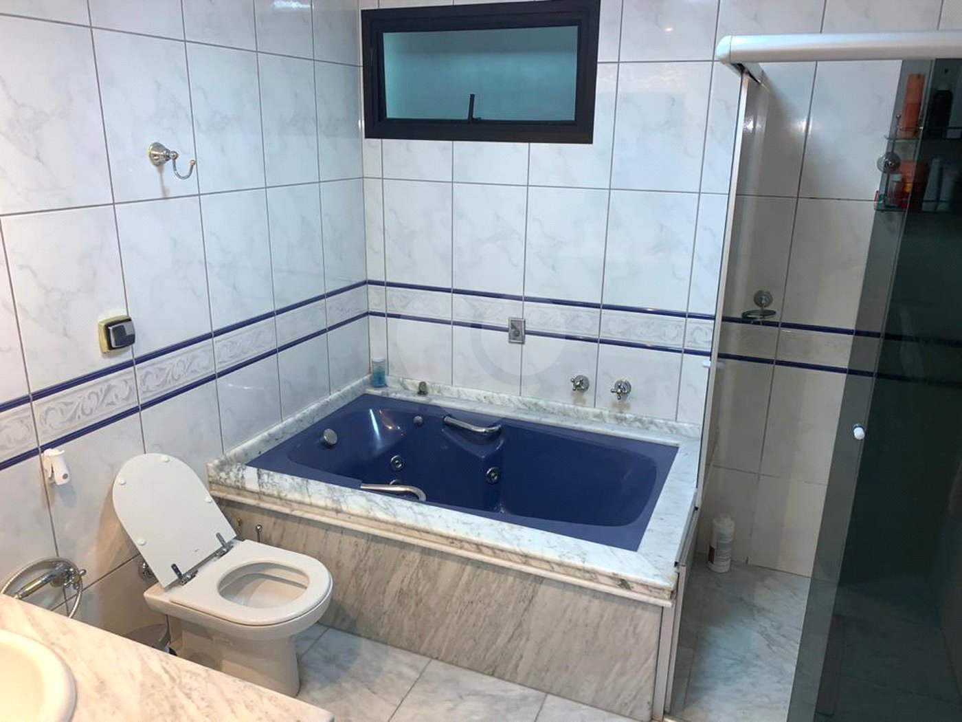 Apartamento à venda com 5 quartos, sendo 4 suítes, no Centro, Sorocaba, SP