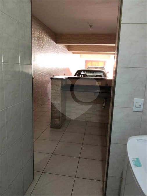 Casa à venda com 3 quartos, sendo 1 suíte, em Jardim Santa Clara, Guarulhos, SP