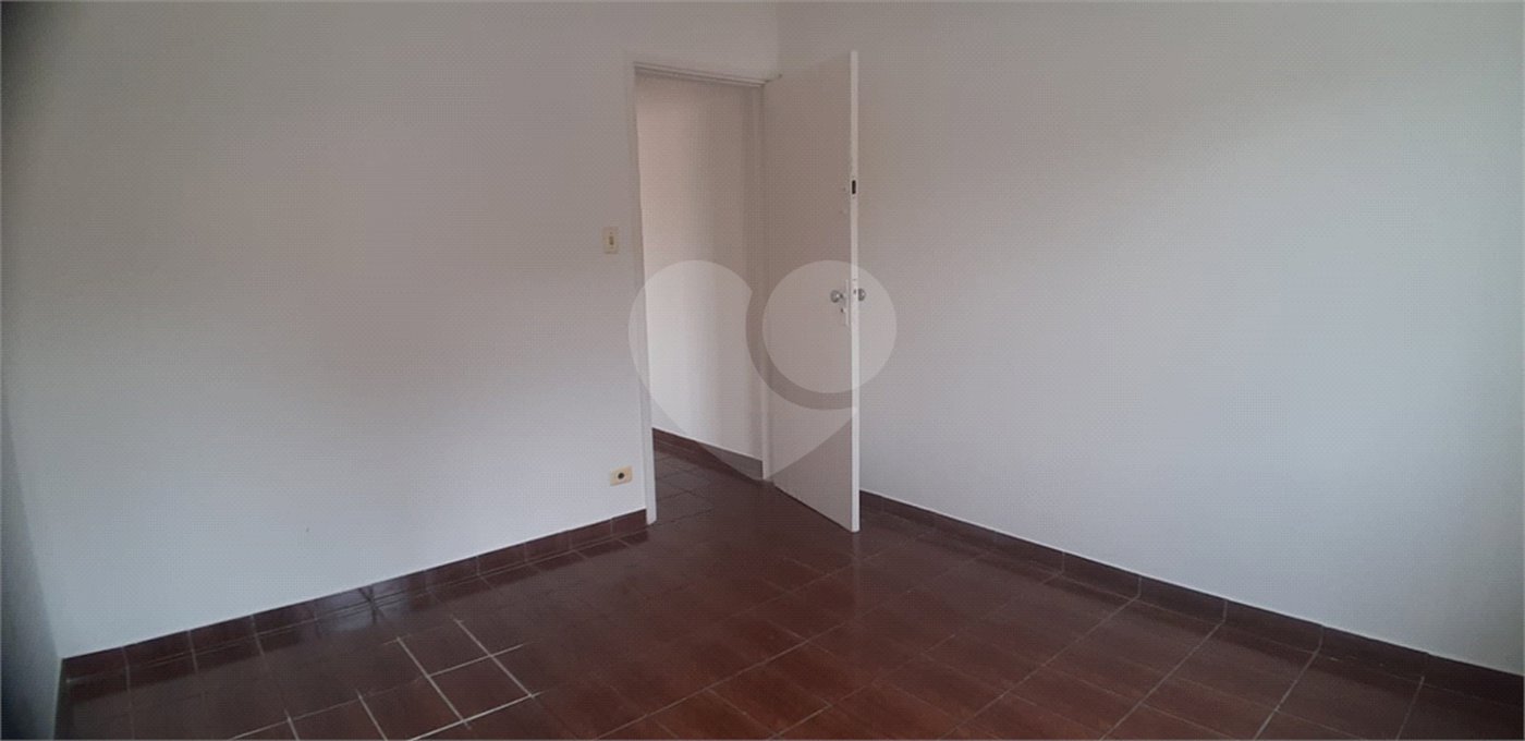 Sobrado à venda com 2 quartos em Santana, São Paulo, SP