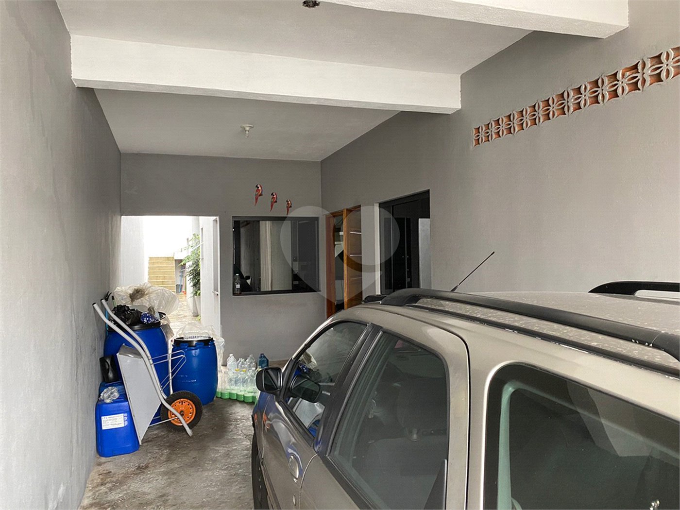 Sobrado à venda com 3 quartos, sendo 1 suíte, em Jardim Quaresmeira II, Suzano, SP
