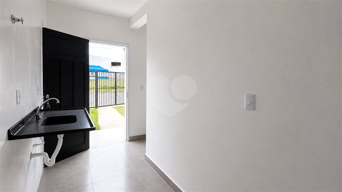 Casa de Vila à venda com 1 quarto em Jardim Santa Marta, Sorocaba, SP